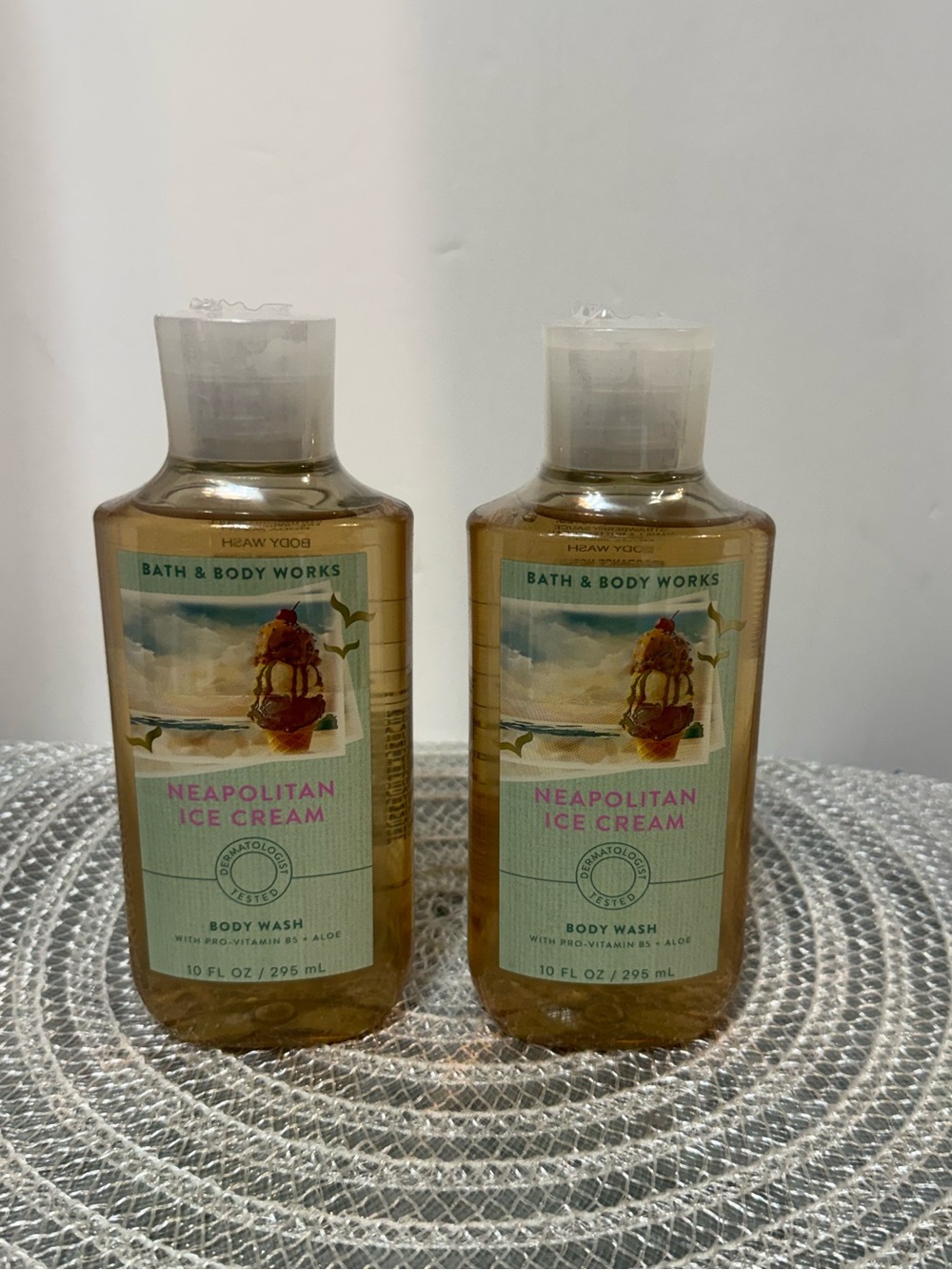 BBW Neapolitan Ice Cream Body Wash Set of 2 NWT